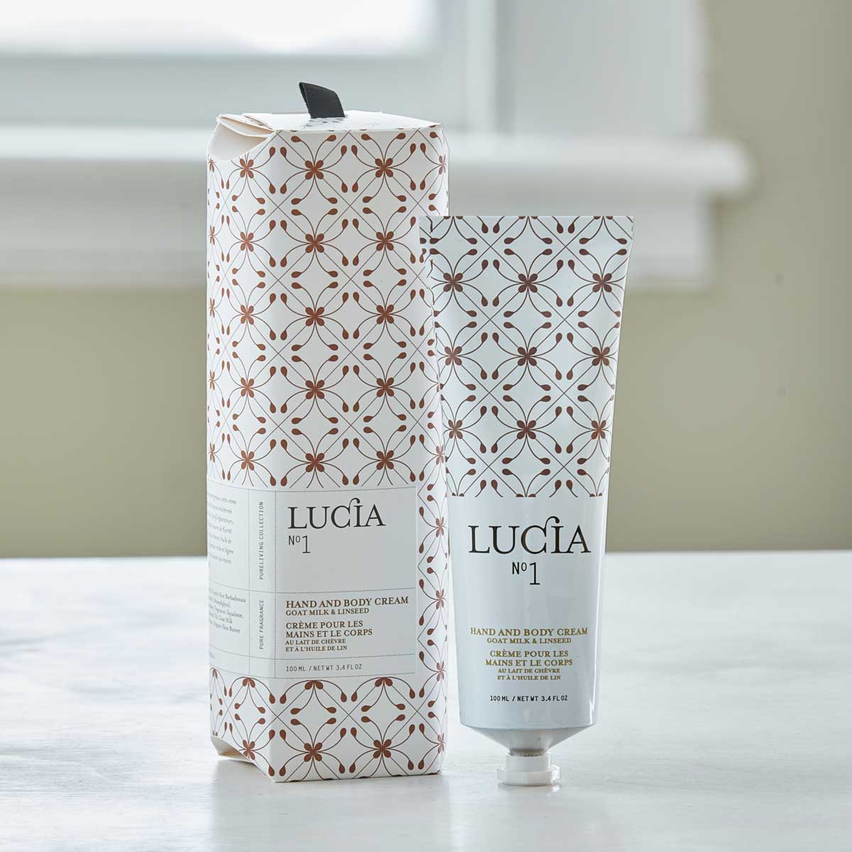 LUCIA BATH, BODY &amp; HOME COLLECTION - LINSEED FLOWER &amp; GOAT MILK - No.1