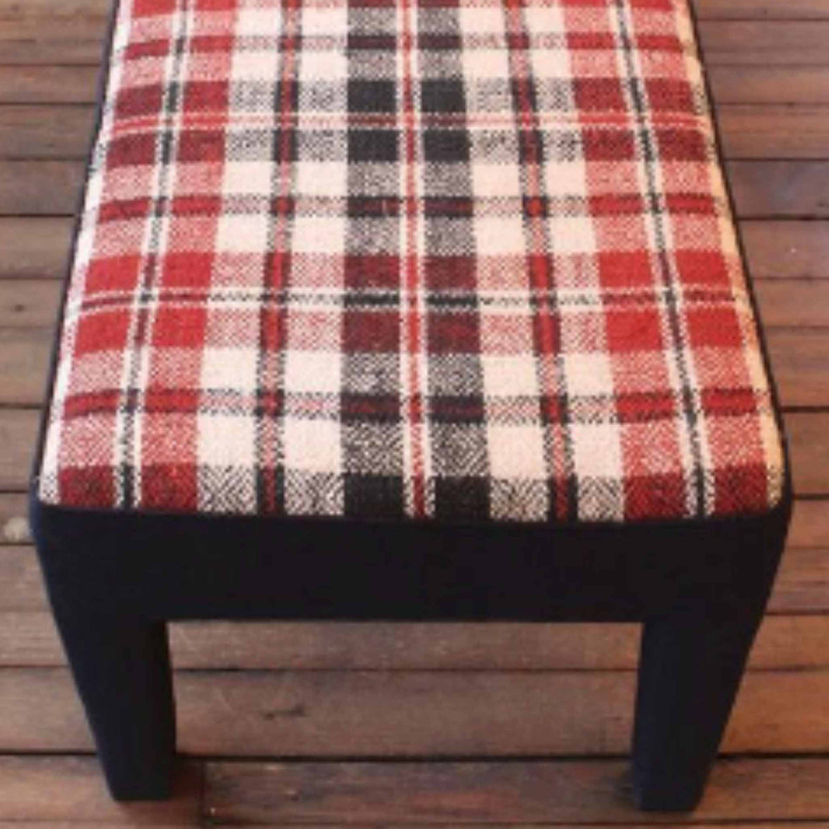 CUSTOM UPHOLSTERED BENCH