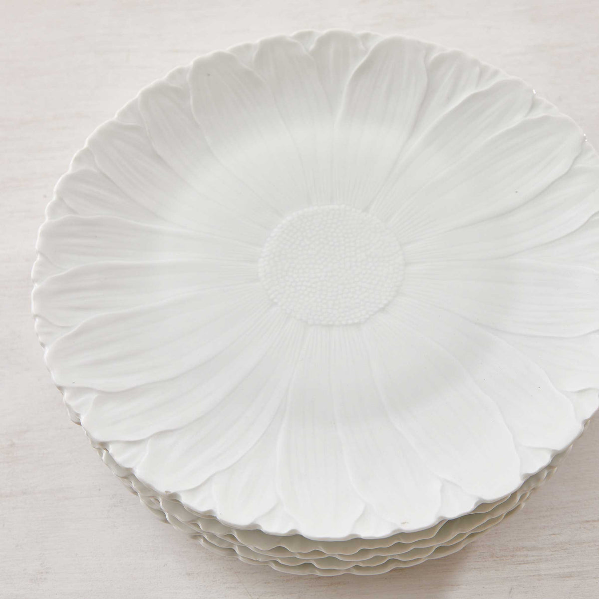 VINTAGE LIMOGES DAISY DESSERT PLATES - SET of 6