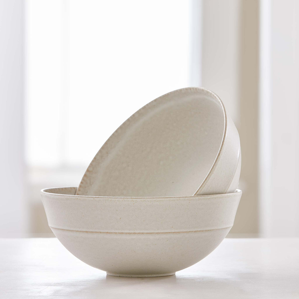 STONEWARE SERVING BOWL