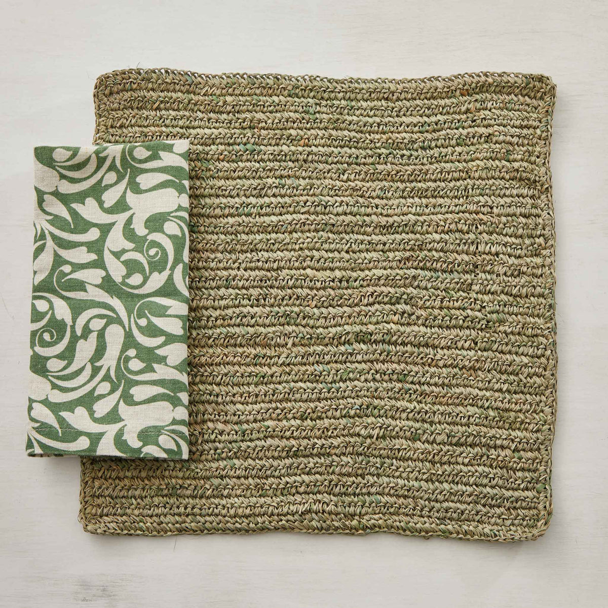 CROCHET SQUARE PLACEMAT