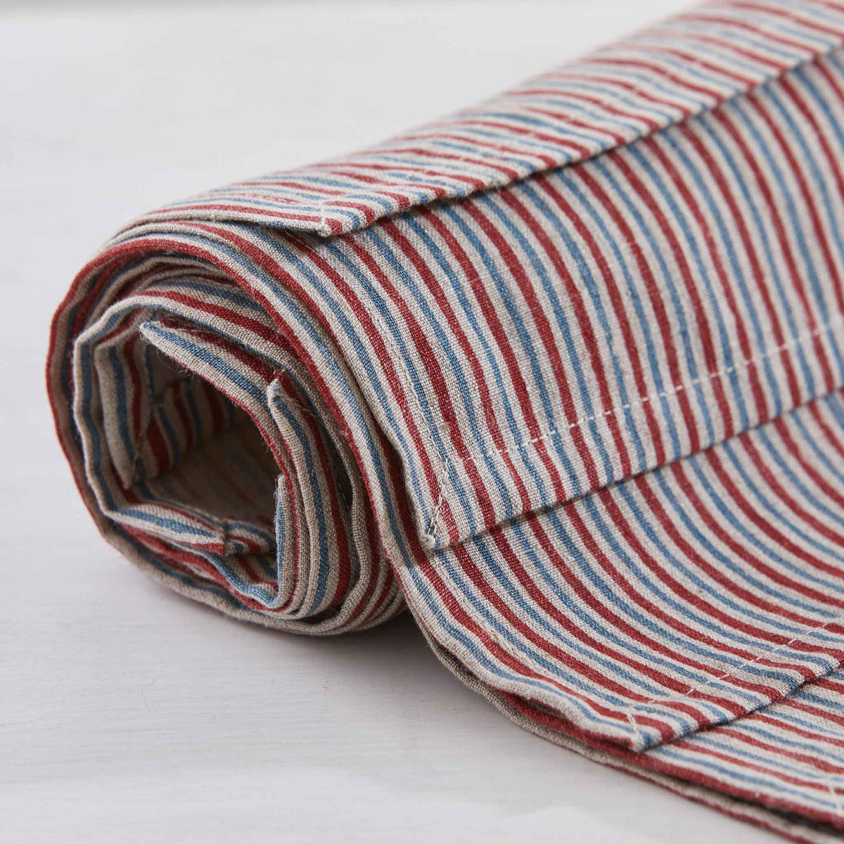 BLOCK-PRINTED STRIPED LINEN PLACEMAT