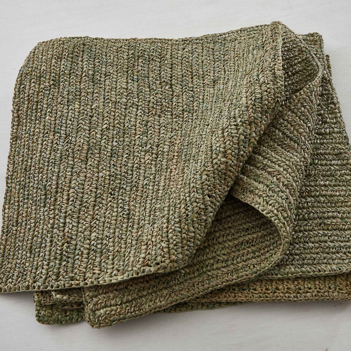 CROCHET SQUARE PLACEMAT