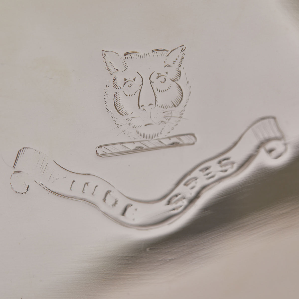 HOTEL SILVER FOOTED TRAY