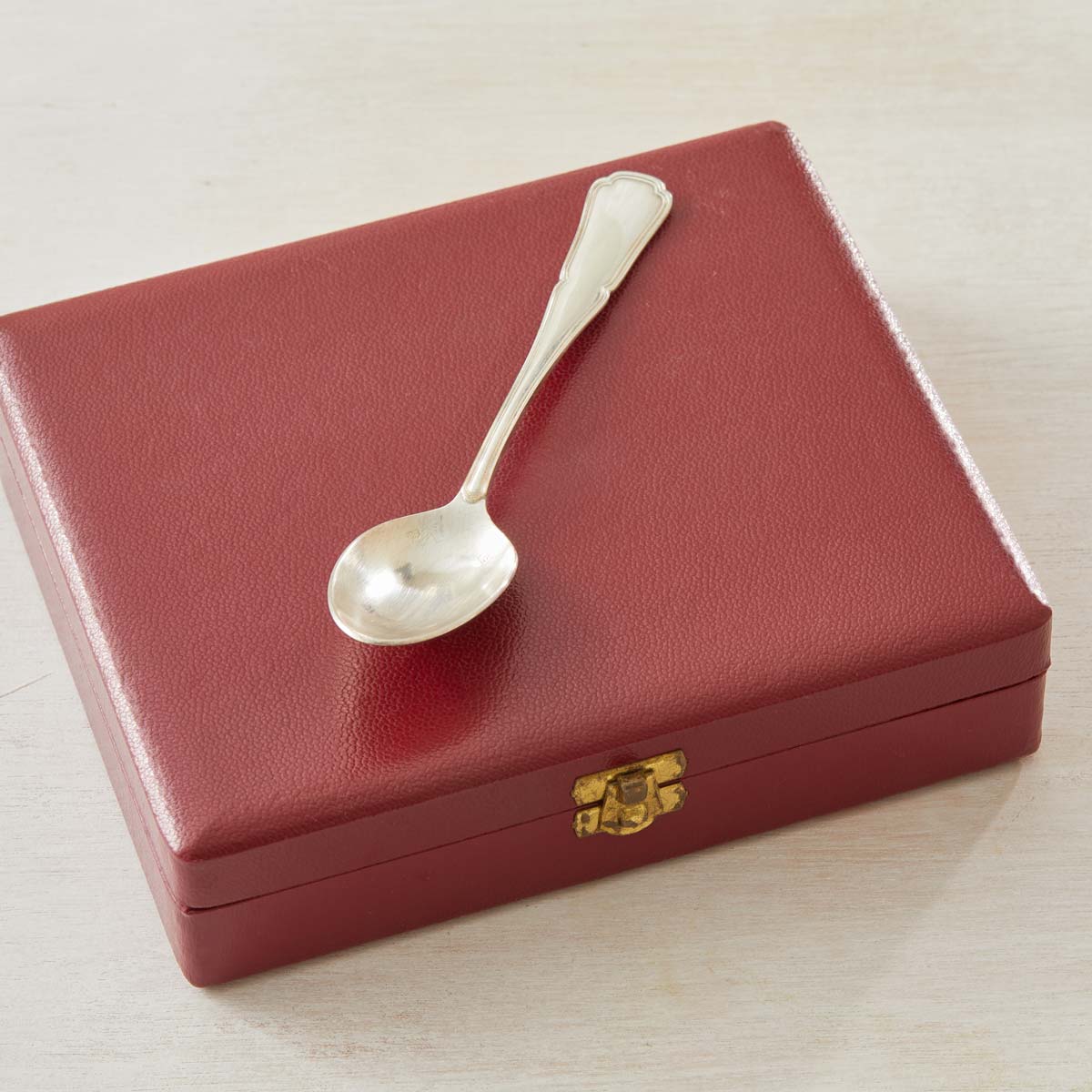 HOTEL SILVER BOXED SET of 12 TEASPOONS