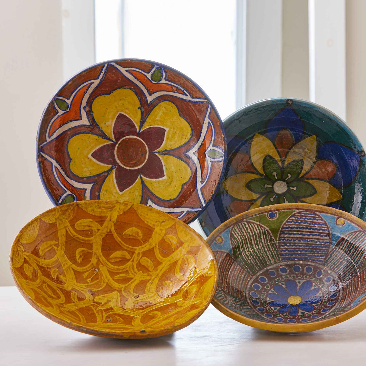 DECORATIVE PAINTED CLAY BOWLS