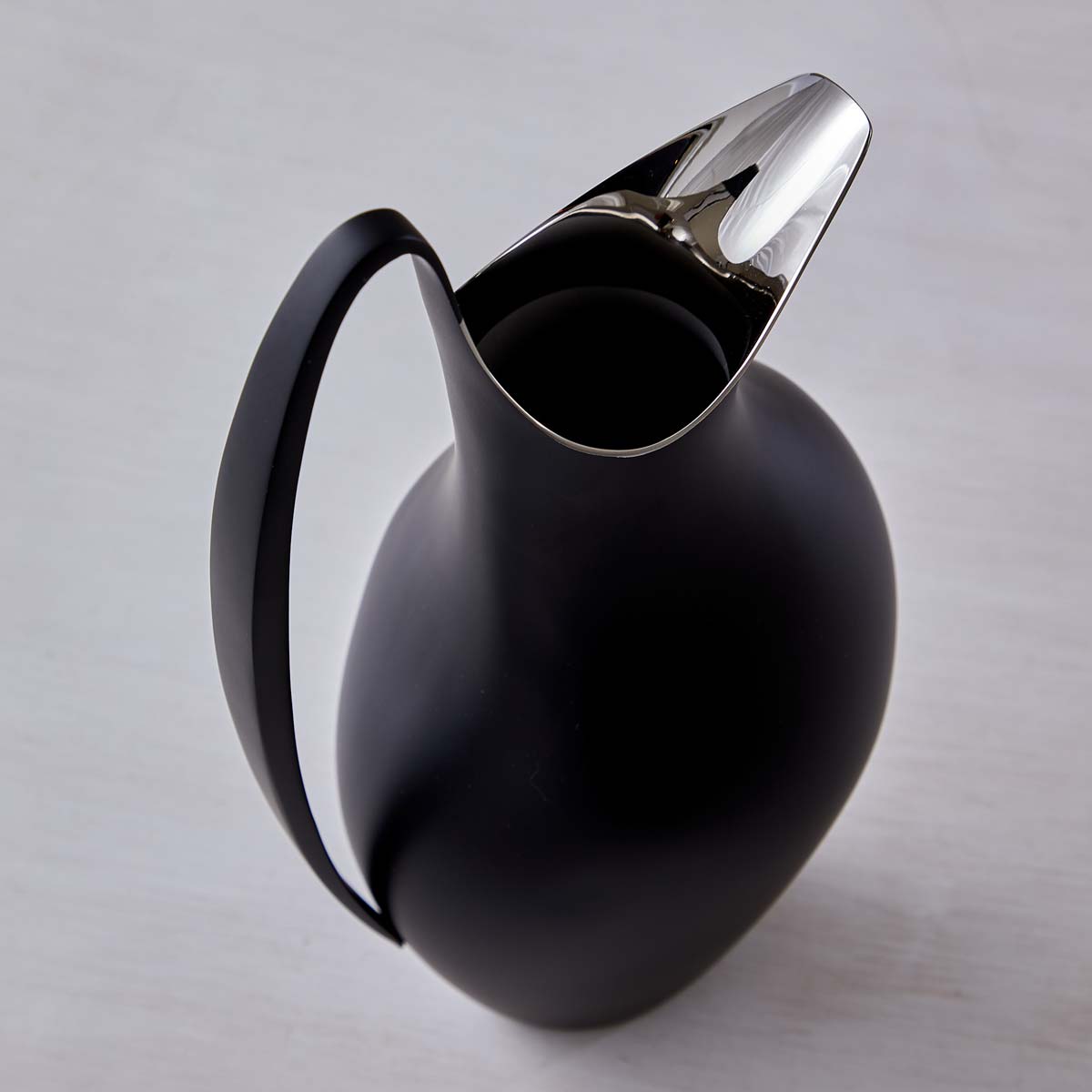 HENNING KOPPEL PITCHER - MATTE BLACK