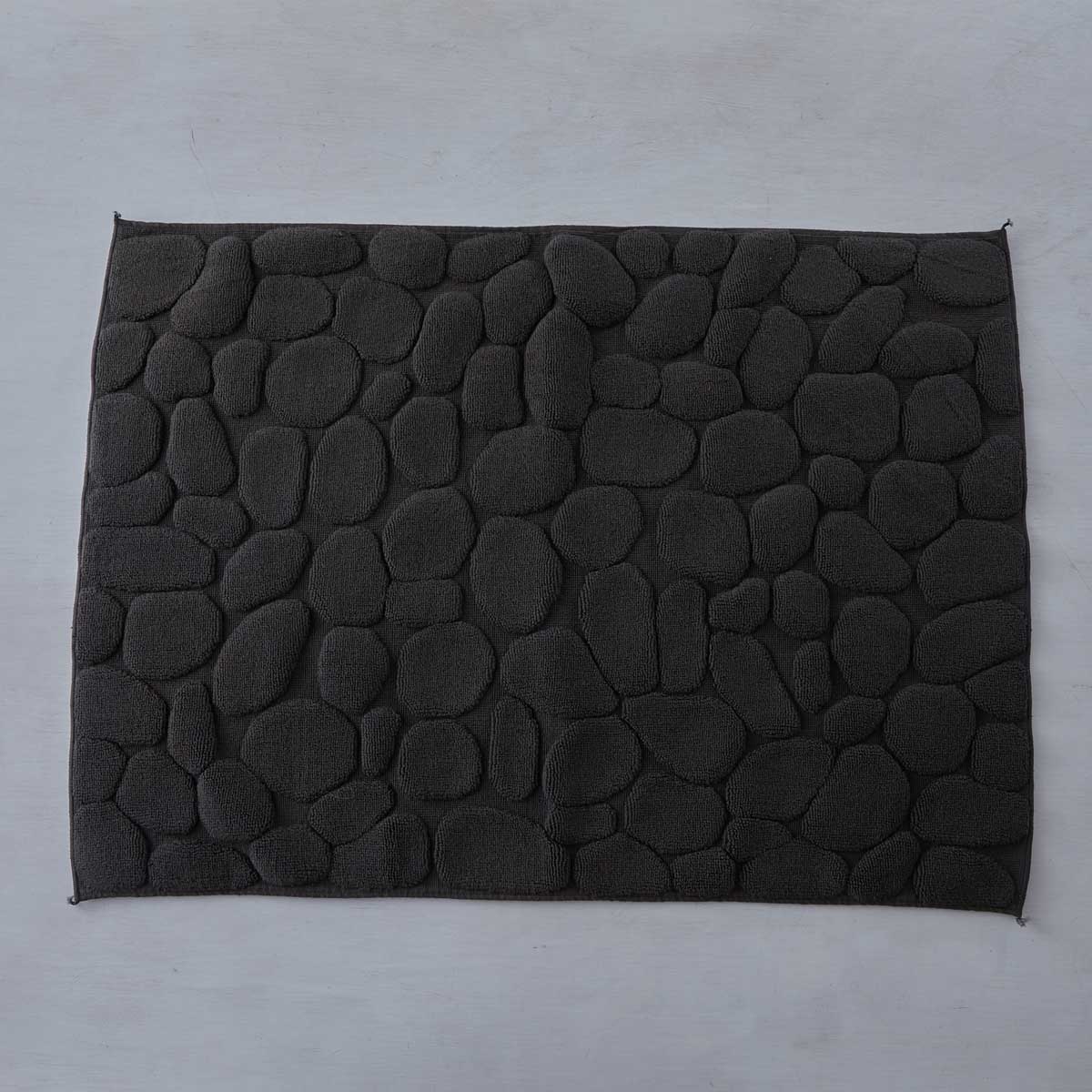 PEBBLE BATH MAT