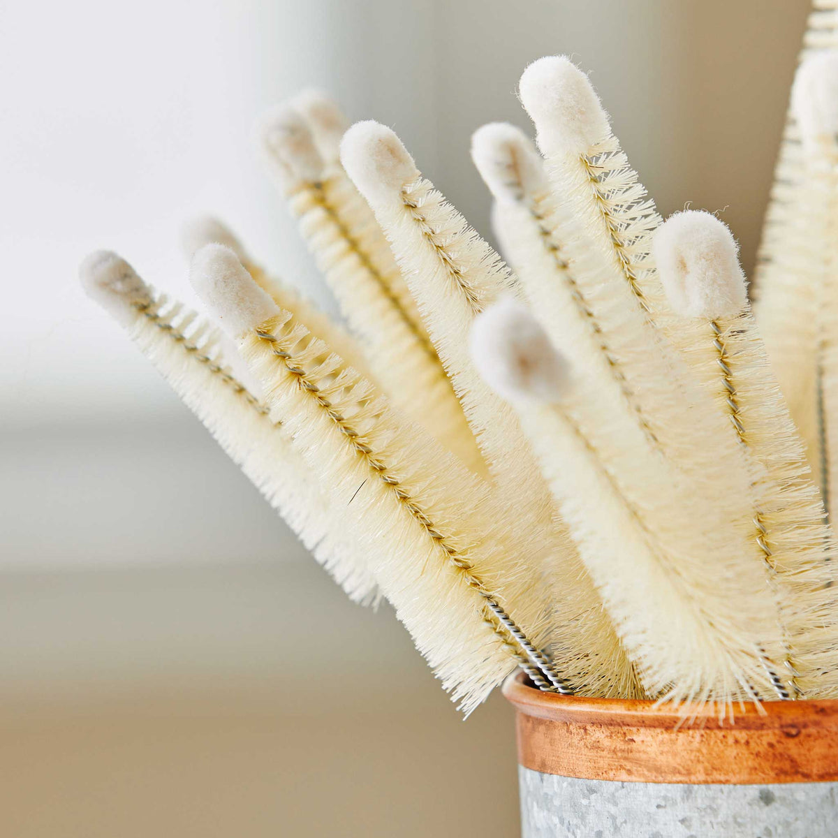 CONICAL CLEANING BRUSH