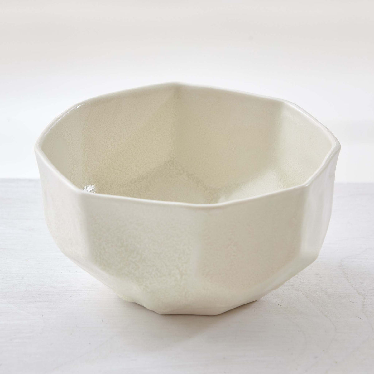 HANDCRAFTED FACETED CERAMIC BOWLS
