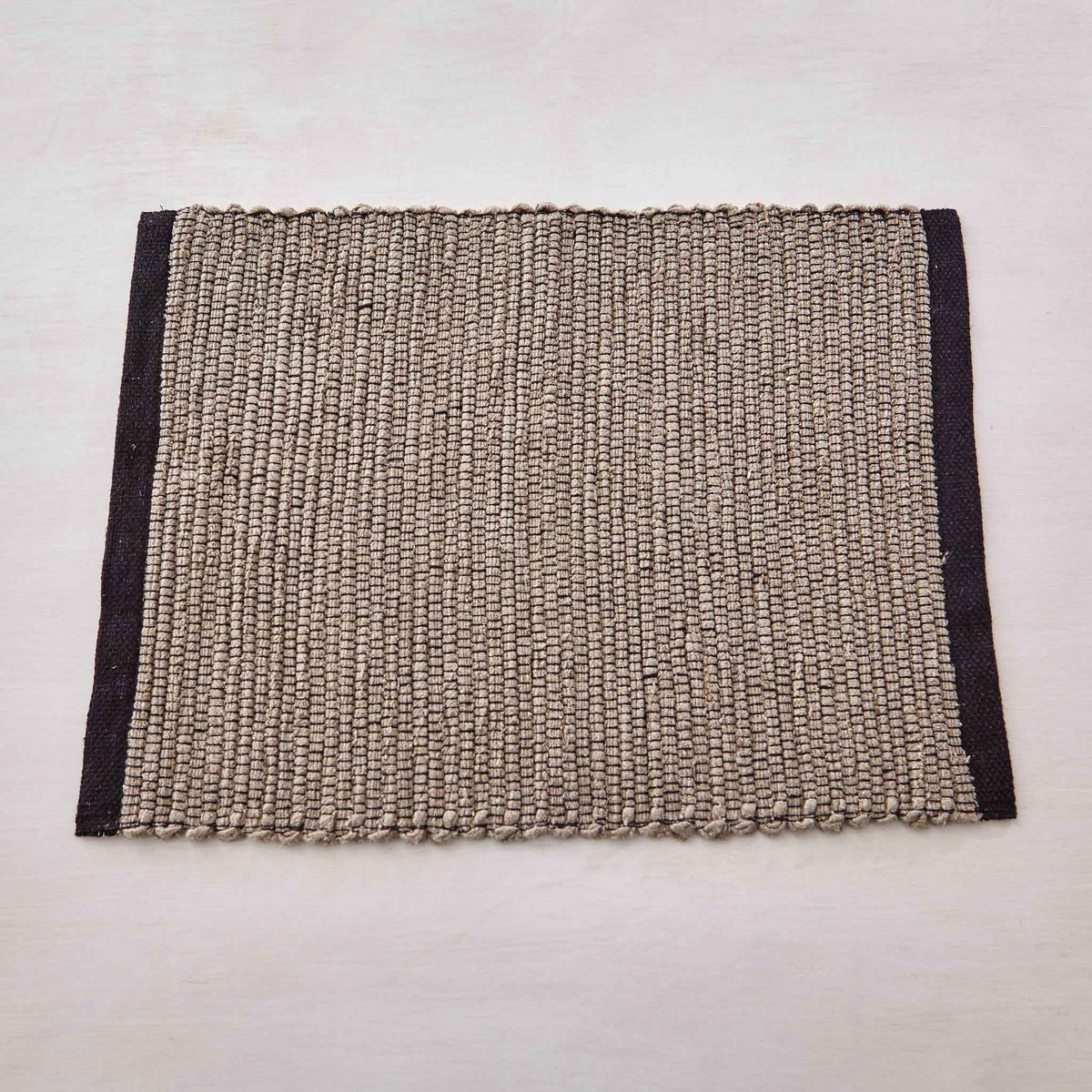 HANDWOVEN LINEN PLACEMAT-NATURAL with BLACK