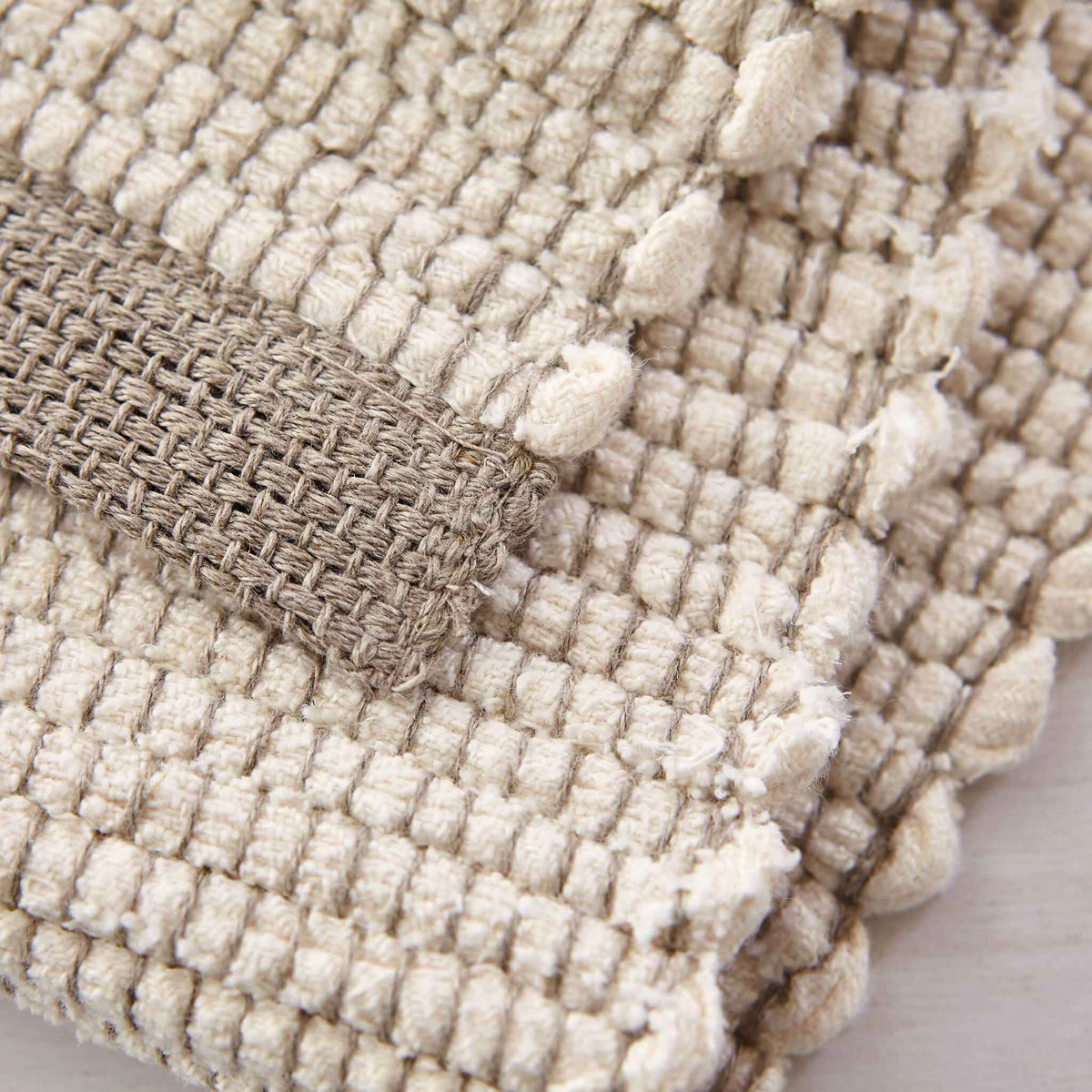 HANDWOVEN LINEN PLACEMAT-OYSTER with FLAX
